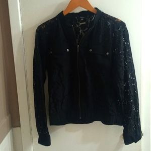 Light lace detailed jacket